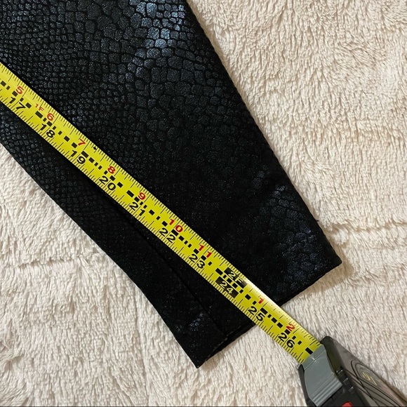NWT Torrid Black Tonal Snake Pixie / Size 0X - Picture 8 of 9
